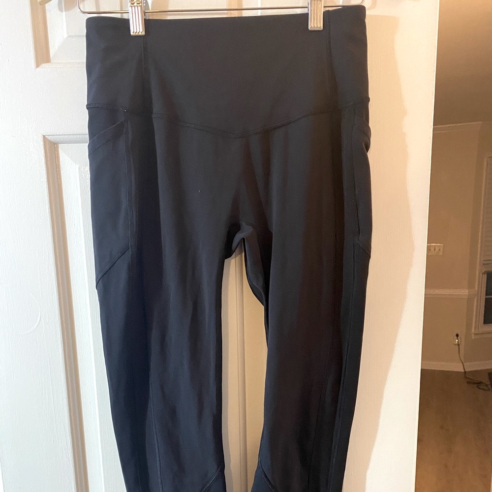 Base Pace High-Rise Tight 25”